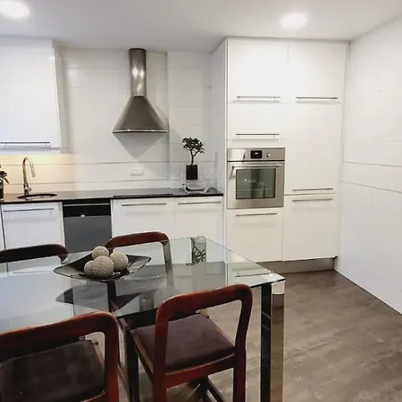Premium Penthouse For 4 Adults In The Heart Of The Ов'єдо