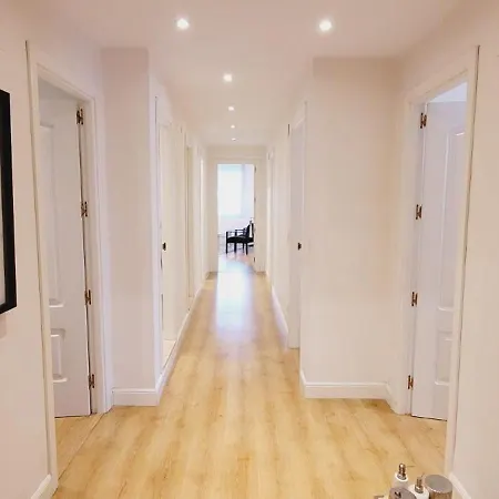 Premium Penthouse For 4 Adults In The Heart Of The * Ов'єдо