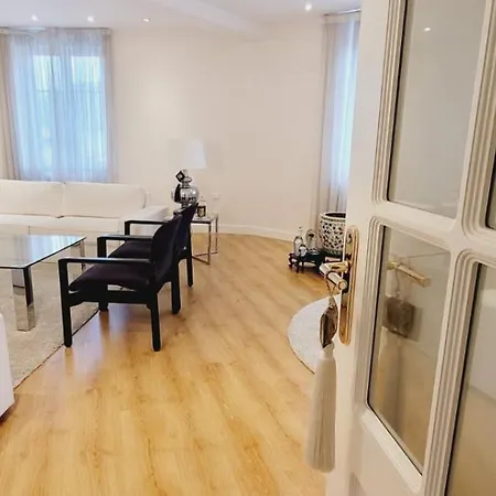 Premium Penthouse For 4 Adults In The Heart Of The *