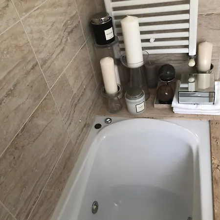 Premium Penthouse For 4 Adults In The Heart Of The Апартаменти Ов'єдо